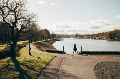 AI-generated travel thumbnail for Saint-Martin-de-Fontenay