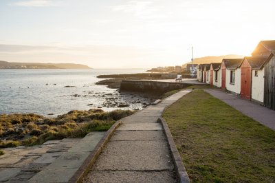 AI-generated travel thumbnail for Saint Monans