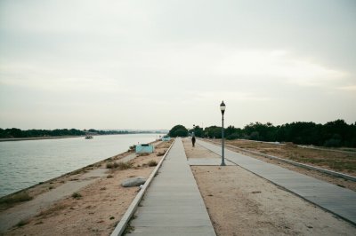 AI-generated travel thumbnail for Salehshahr