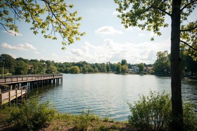 AI-generated travel thumbnail for Salem