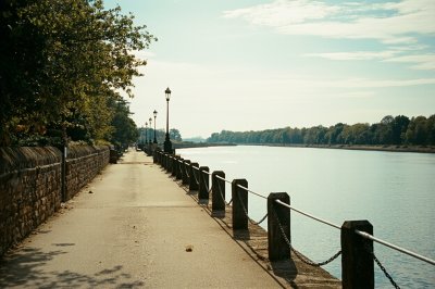 AI-generated travel thumbnail for Saligny