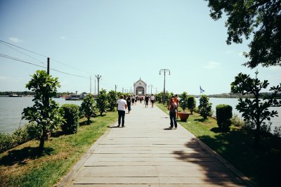 AI-generated travel thumbnail for Sam Phran