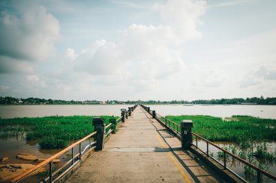 AI-generated travel thumbnail for Samut Songkhram