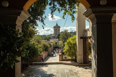 AI-generated travel thumbnail for San Isidro