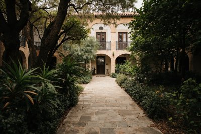 AI-generated travel thumbnail for San Miguel Mimlapan