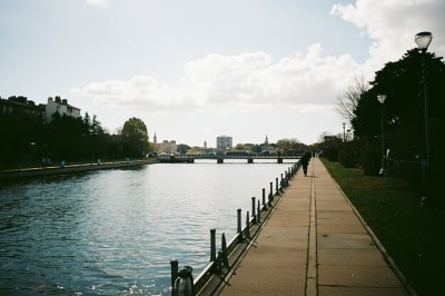 AI-generated travel thumbnail for Sandown