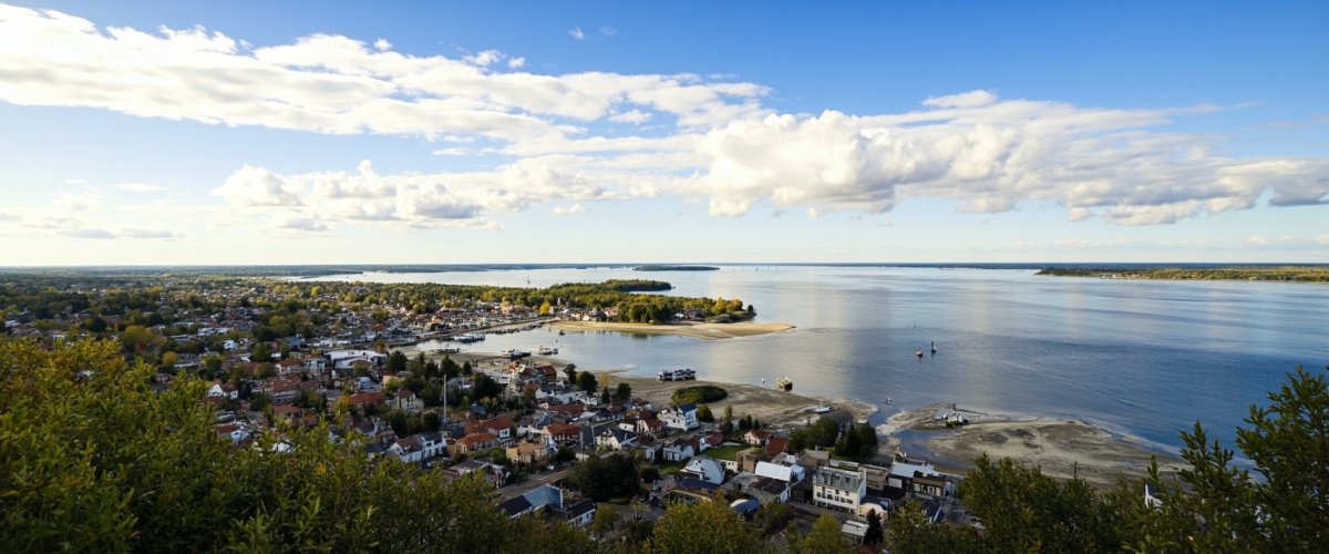 Painterly banner illustration of Sandviken