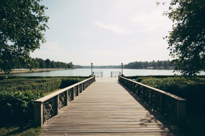 AI-generated travel thumbnail for Sankt Lorenz