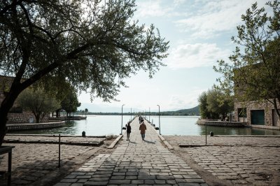 AI-generated travel thumbnail for Sant'Eufemia a Maiella