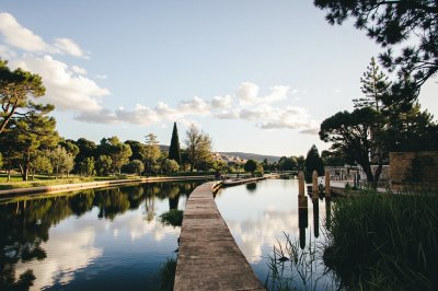 AI-generated travel thumbnail for Sant Julià de Ramis