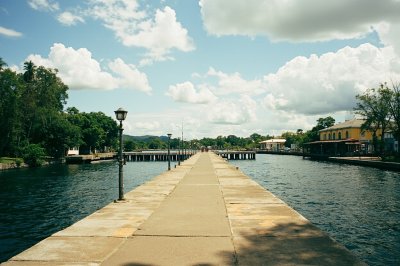 AI-generated travel thumbnail for Santa Ana