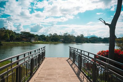 AI-generated travel thumbnail for Santa Elena