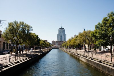 AI-generated travel thumbnail for Santa Fe