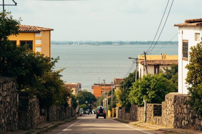 AI-generated travel thumbnail for Santiago del Estero