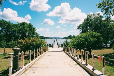 AI-generated travel thumbnail for Santo Domingo Este