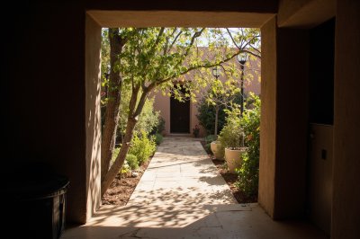 AI-generated travel thumbnail for Santo Domingo Pueblo