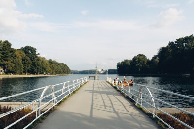 AI-generated travel thumbnail for Sânvăsii