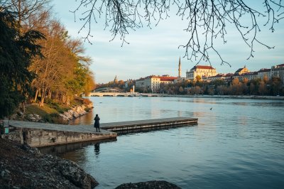 AI-generated travel thumbnail for Sarajevo