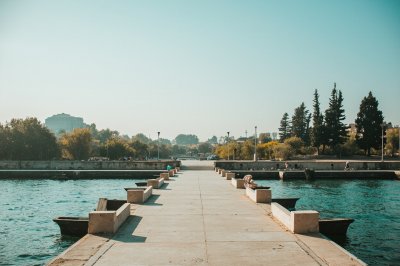 AI-generated travel thumbnail for Saṟōbī