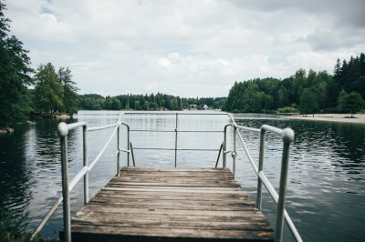 AI-generated travel thumbnail for Savonlinna
