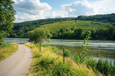 AI-generated travel thumbnail for Schengen