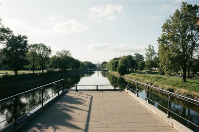 AI-generated travel thumbnail for Sehnde