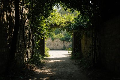 AI-generated travel thumbnail for Şendriceni
