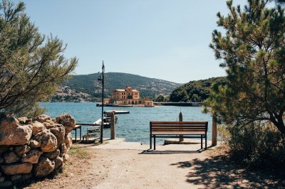AI-generated travel thumbnail for Serra-di-Scopamène