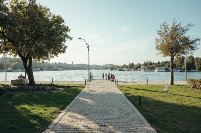 AI-generated travel thumbnail for Seyhan
