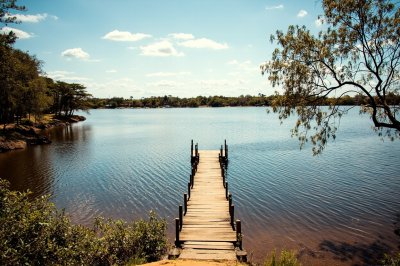 AI-generated travel thumbnail for Siavonga District