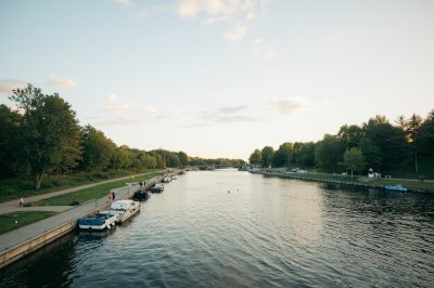 AI-generated travel thumbnail for Skanör med Falsterbo