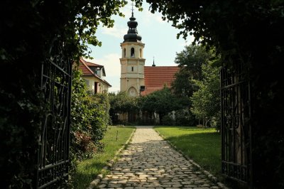 AI-generated travel thumbnail for Șoard