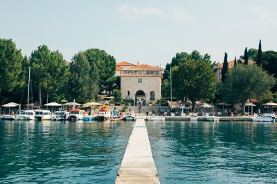 AI-generated travel thumbnail for Split
