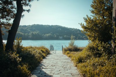 AI-generated travel thumbnail for Stantsiya Novyy Afon