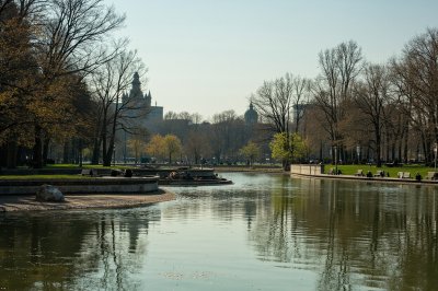 AI-generated travel thumbnail for Stăuceni