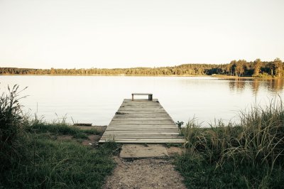AI-generated travel thumbnail for Stavnsholt