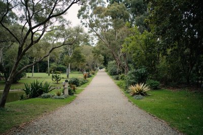 AI-generated travel thumbnail for Strathfield South