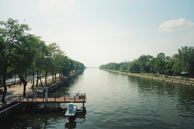 AI-generated travel thumbnail for Suanluang