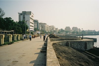 AI-generated travel thumbnail for Surat