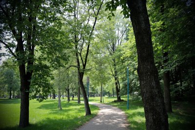 AI-generated travel thumbnail for Svarychiv
