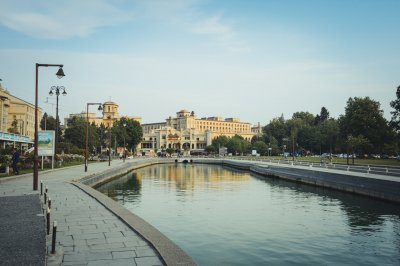AI-generated travel thumbnail for Taboshar