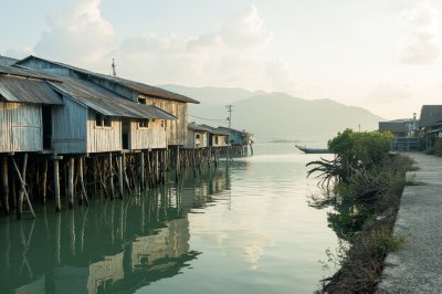 AI-generated travel thumbnail for Tai O