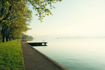 AI-generated travel thumbnail for Thalwil