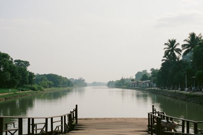 AI-generated travel thumbnail for Thanatpin
