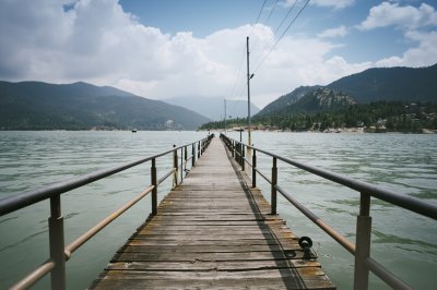 AI-generated travel thumbnail for Thrimshing