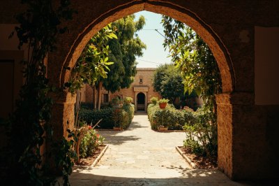 AI-generated travel thumbnail for Tiflet
