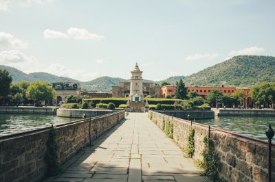 AI-generated travel thumbnail for Tlatempa