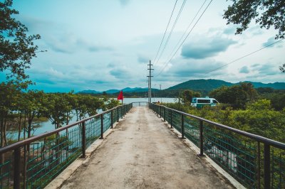AI-generated travel thumbnail for Uacon