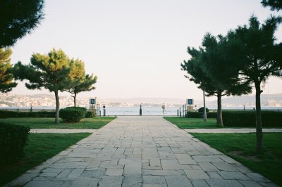 AI-generated travel thumbnail for Üsküdar