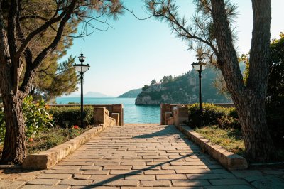 AI-generated travel thumbnail for Valldemossa
